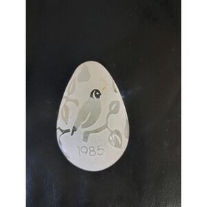 Frosted Glass 12 Days of Christmas Partridge in a Pear Tree Paperweight ~3x2"